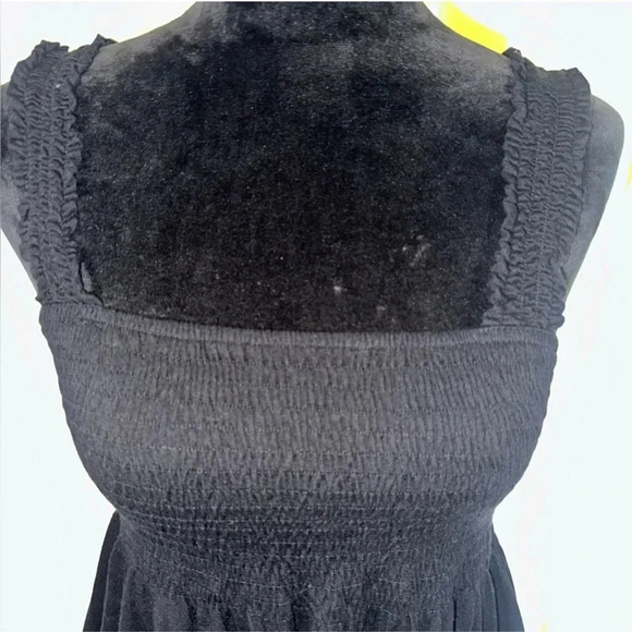 🆓Lot of 2 Good Luck Gem Tank Tops🆓 - Picture 7 of 12